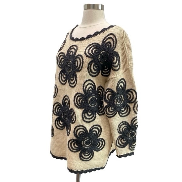 Long Sleeve Floral Print Embroidered Knit Sweater By Incognito Vintage - Picture 3 of 8